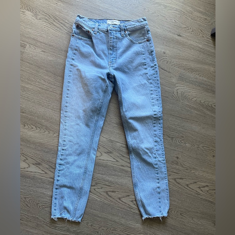 Abercrombie Straight Skinny High Rise Jeans